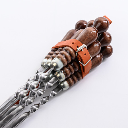 A set of skewers 670*12*3 mm in a leather quiver в Севастополе